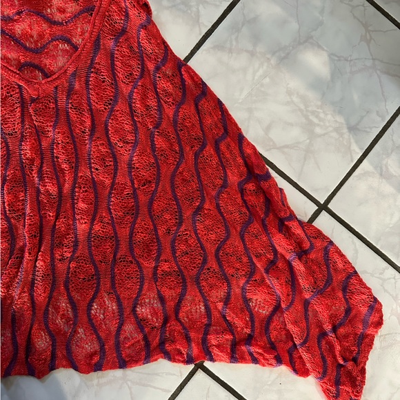 BCBG sweater - Picture 2 of 6